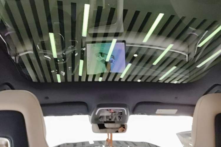 Used Zeekr 001 2023 WE Edition 100 kWh Headliner