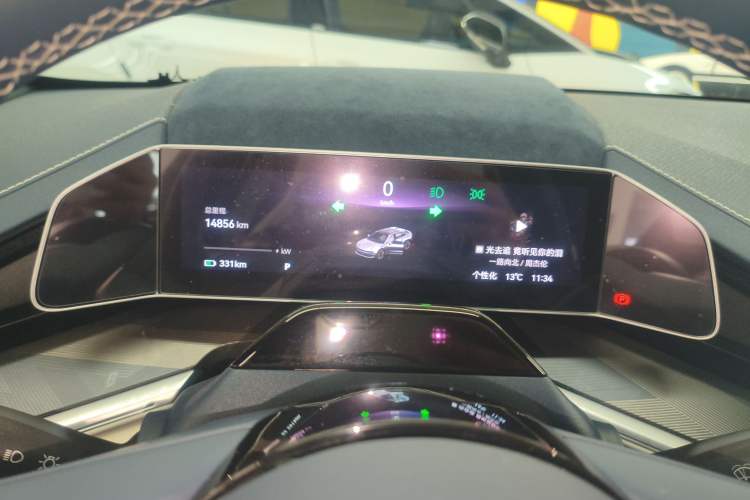 Used Zeekr 001 2023 WE Edition 86 kWh Instrument Cluster