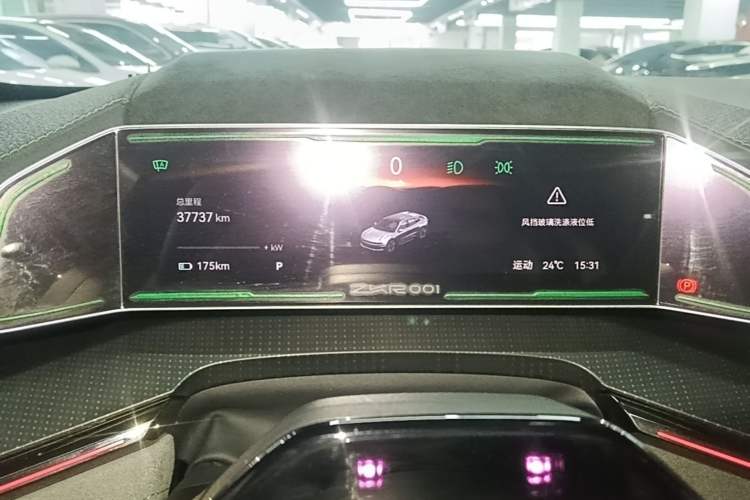 Used Zeekr 001 2023 WE Edition 86 kWh Instrument Cluster