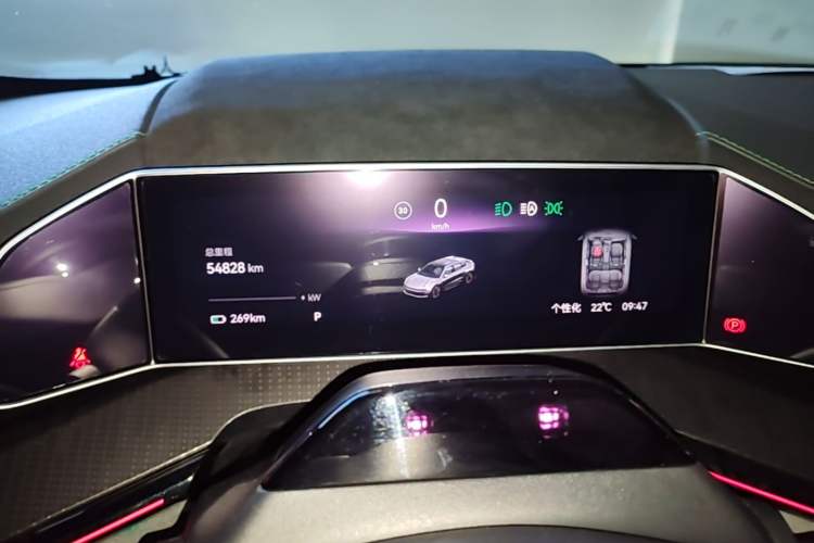 Used Zeekr 001 2023 WE Edition 86 kWh Instrument Cluster