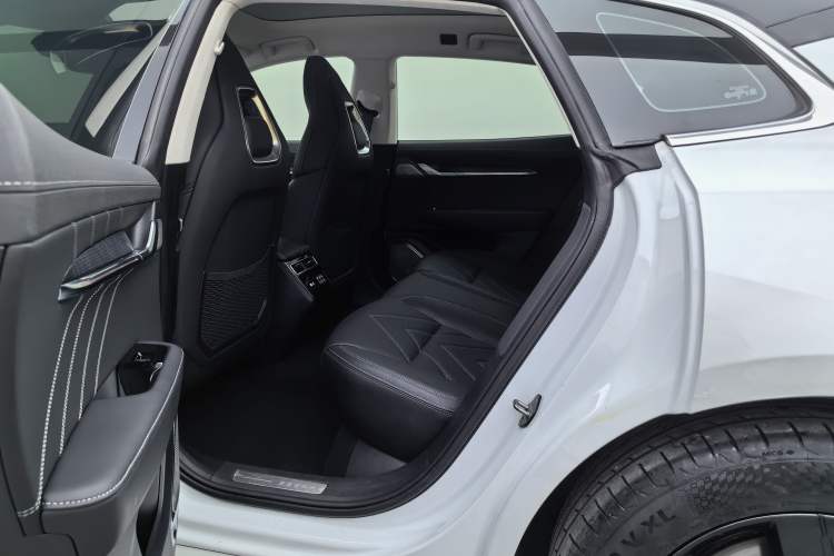 Used Zeekr 001 2023 WE Edition 100 kWh Interior 1
