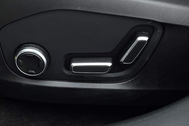 Used Zeekr 001 2023 WE Edition 100 kWh Interior 12