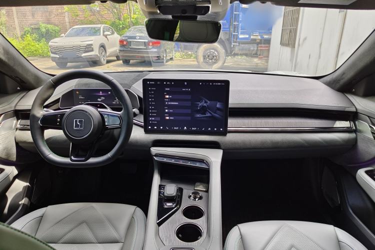 Used Zeekr 001 2023 WE Edition 100 kWh Interior 2