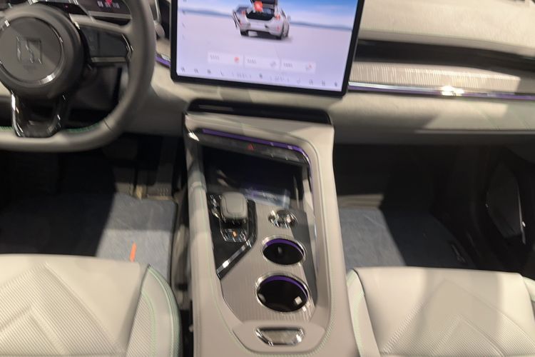 Used Zeekr 001 2023 WE Edition 100 kWh Interior 4