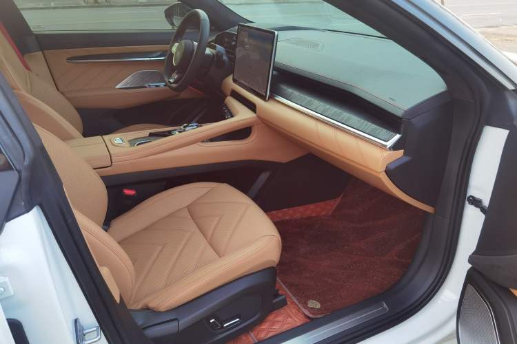 Used Zeekr 001 2023 WE Edition 100 kWh Interior 4