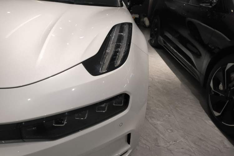 Used Zeekr 001 2023 WE Edition 86 kWh Left Front Headlight
