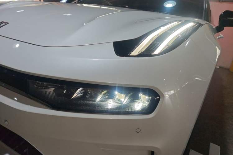 Used Zeekr 001 2023 WE Edition 86 kWh Left Front Headlight
