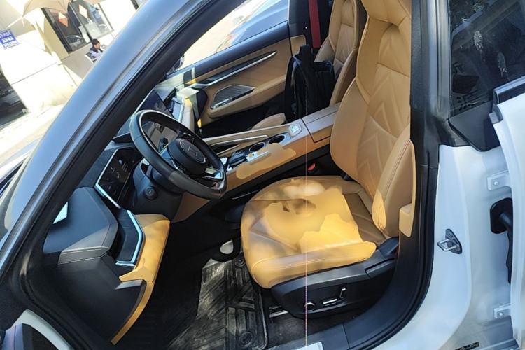 Used Zeekr 001 2023 WE Edition 86 kWh Left Front Seat