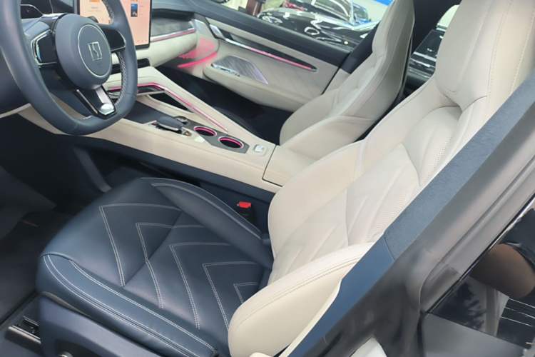 Used Zeekr 001 2023 WE Edition 86 kWh Left Front Seat