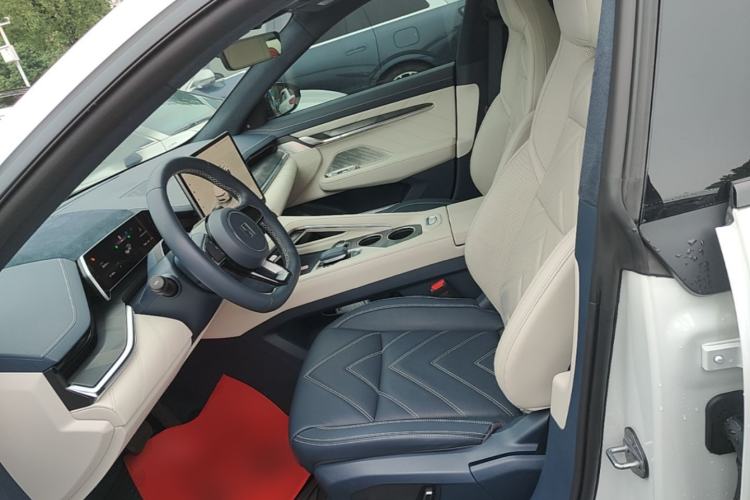 Used Zeekr 001 2023 ME Edition 100 kWh Left Front Seat