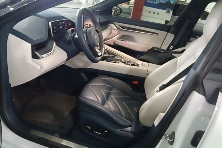 Used Zeekr 001 2023 WE Edition 86 kWh Left Front Seat