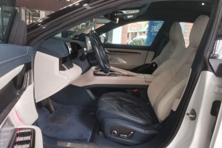 Used Zeekr 001 2023 WE Edition 100 kWh Left Front Seat