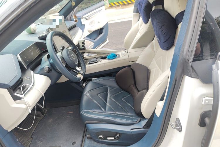 Used Zeekr 001 2023 WE Edition 86 kWh Left Front Seat