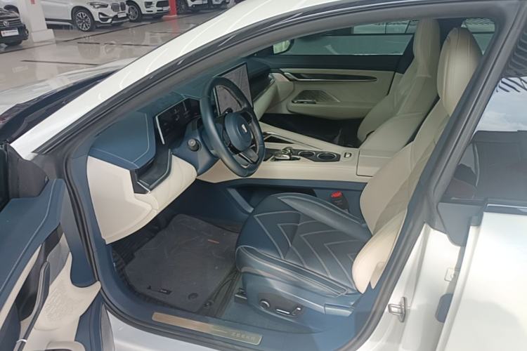 Used Zeekr 001 2023 WE Edition 86 kWh Left Front Seat