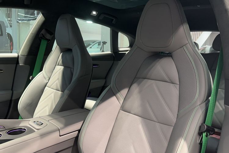 Used Zeekr 001 2023 WE Edition 100 kWh Left Front Seat
