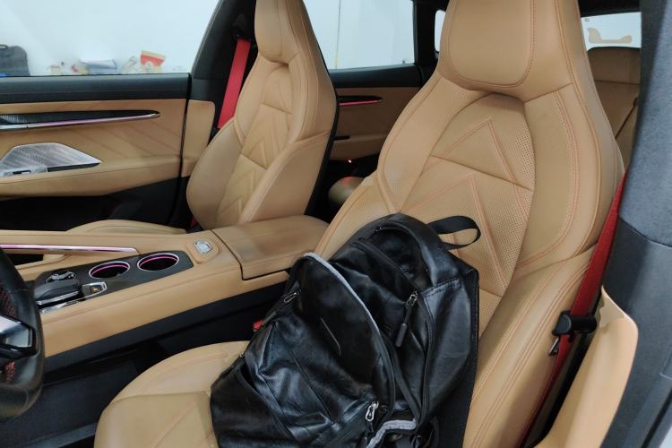 Used Zeekr 001 2023 ME Edition 100 kWh Left Front Seat