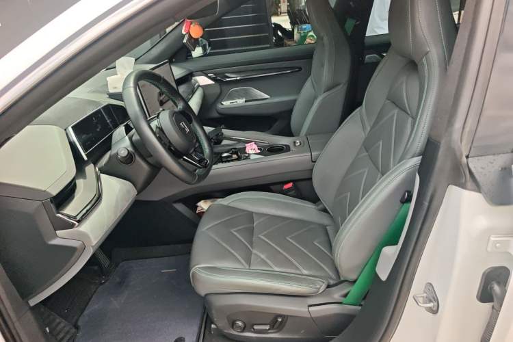 Used Zeekr 001 2023 WE Edition 100 kWh Left Front Seat