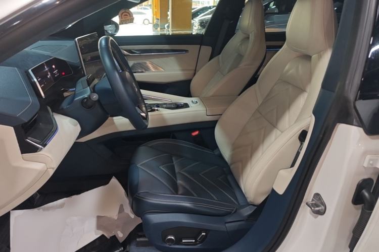 Used Zeekr 001 2023 WE Edition 86 kWh Left Front Seat