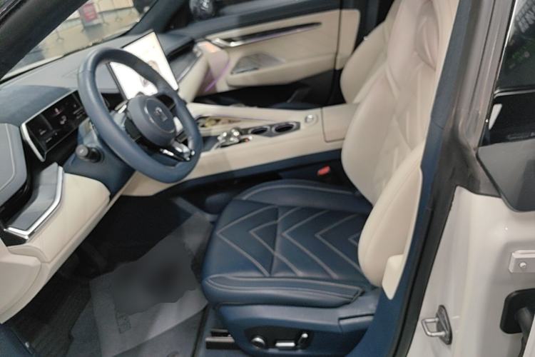 Used Zeekr 001 2023 WE Edition 86 kWh Left Front Seat