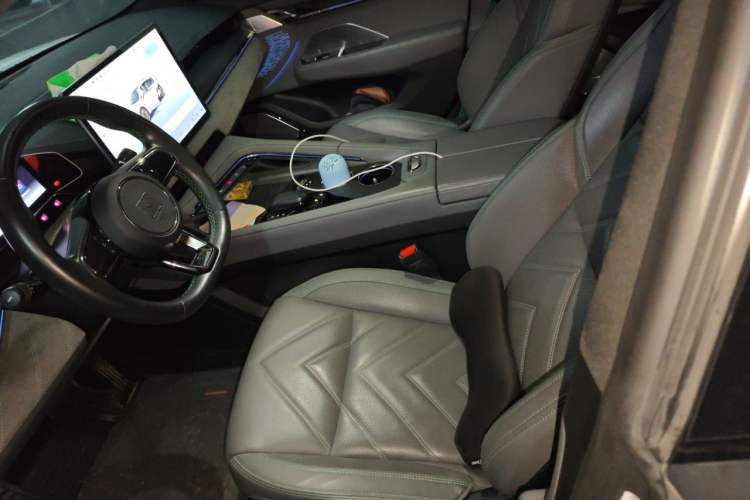 Used Zeekr 001 2023 WE Edition 100 kWh Left Front Seat