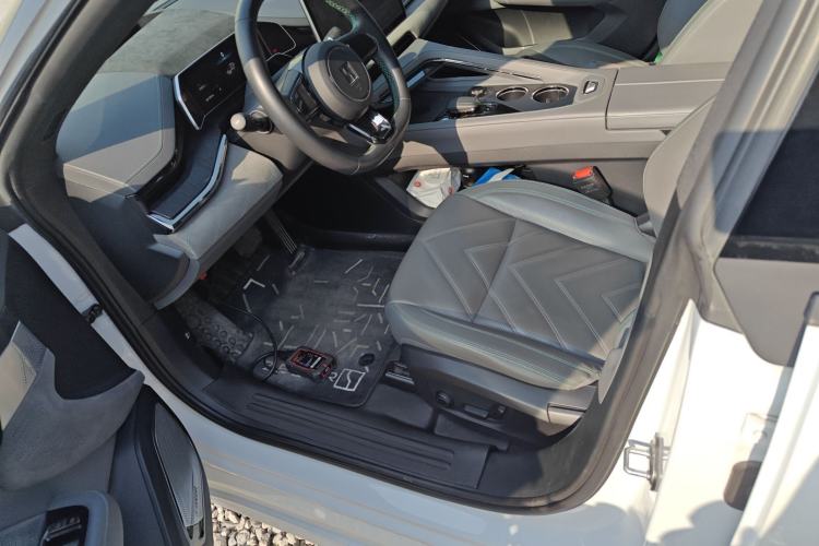 Used Zeekr 001 2023 ME Edition 100 kWh Left Front Seat