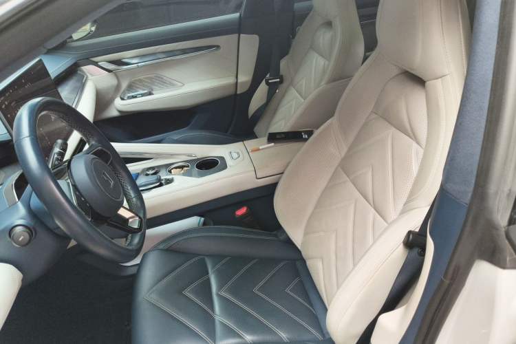 Used Zeekr 001 2023 WE Edition 86 kWh Left Front Seat