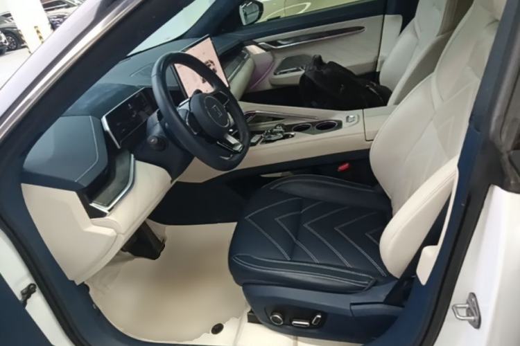 Used Zeekr 001 2023 WE Edition 100 kWh Left Front Seat