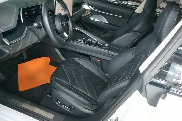Used Zeekr 001 2023 ME Edition 100 kWh Left Front Seat