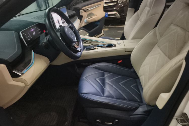 Used Zeekr 001 2023 ME Edition 100 kWh Left Front Seat