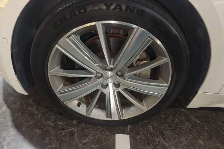 Used Zeekr 001 2023 WE Edition 86 kWh Left Front Wheel Hub