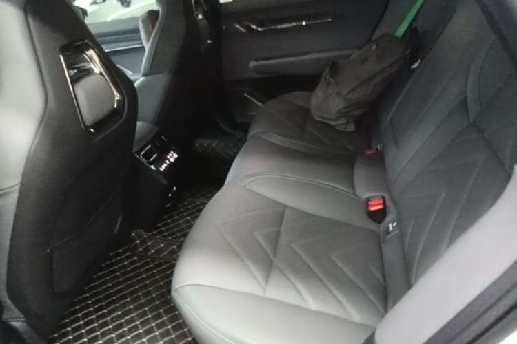 Used Zeekr 001 2023 WE Edition 100 kWh Left Rear Seat