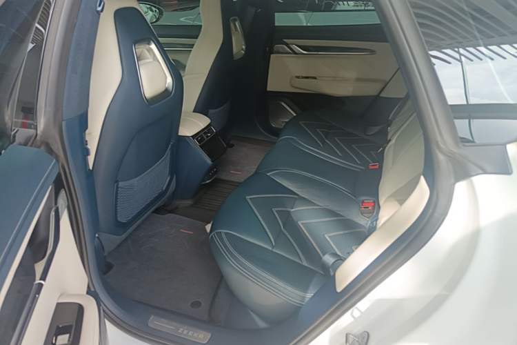 Used Zeekr 001 2023 WE Edition 86 kWh Left Rear Seat