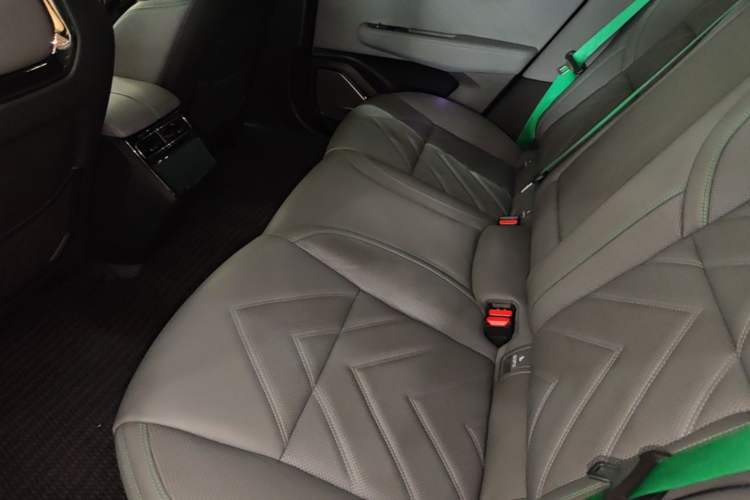 Used Zeekr 001 2023 WE Edition 100 kWh Left Rear Seat