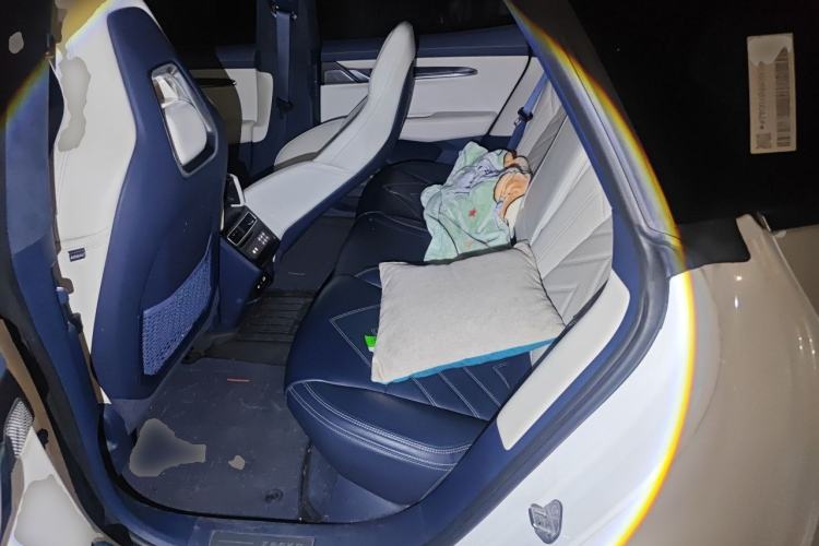 Used Zeekr 001 2023 WE Edition 100 kWh Left Rear Seat