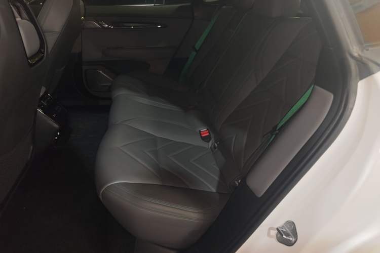 Used Zeekr 001 2023 WE Edition 86 kWh Left Rear Seat