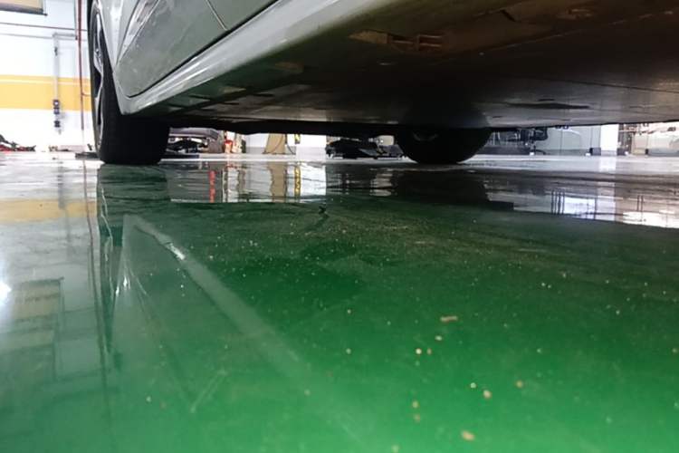 Used Zeekr 001 2023 WE Edition 86 kWh Left Side Sill