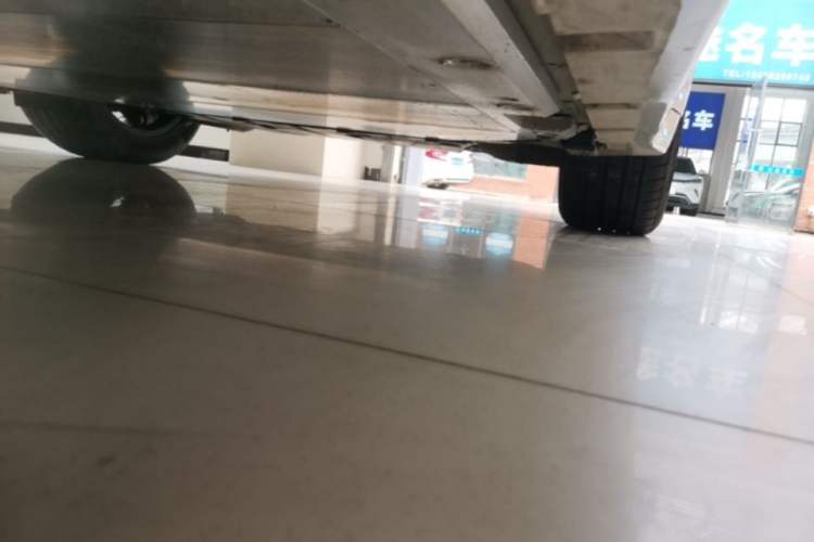 Used Zeekr 001 2023 WE Edition 86 kWh Left Side Sill