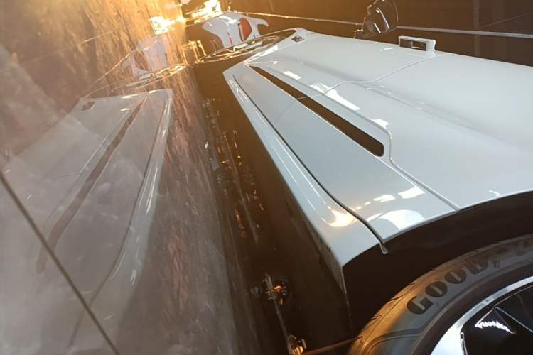 Used Zeekr 001 2023 WE Edition 86 kWh Left Side Sill