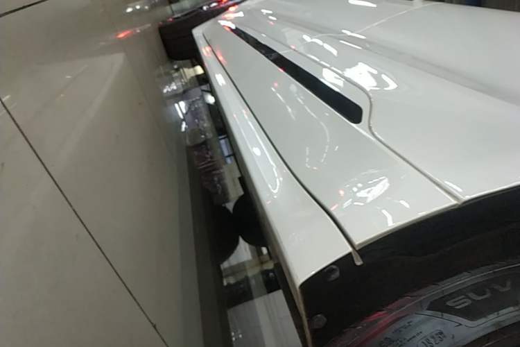 Used Zeekr 001 2023 ME Edition 100 kWh Left Side Sill