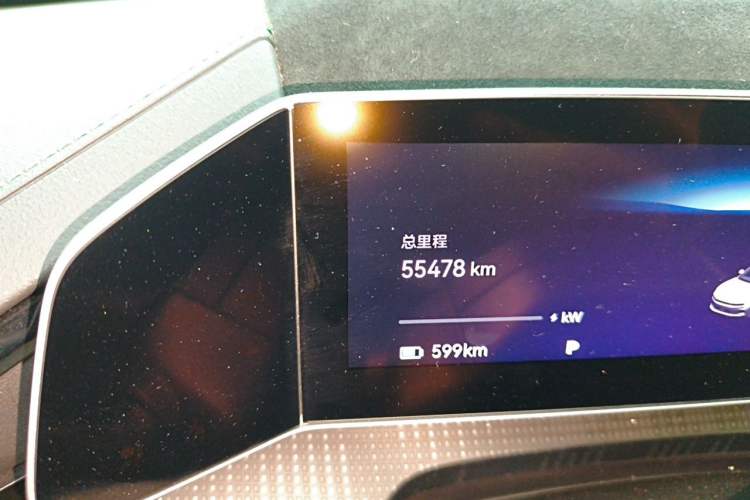 Used Zeekr 001 2023 WE Edition 100 kWh Odometer Close Up