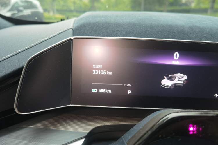 Used Zeekr 001 2023 ME Edition 100 kWh Odometer Close Up