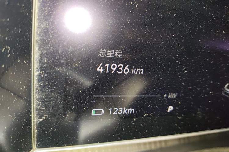 Used Zeekr 001 2023 YOU Edition 100 kWh Odometer Close Up