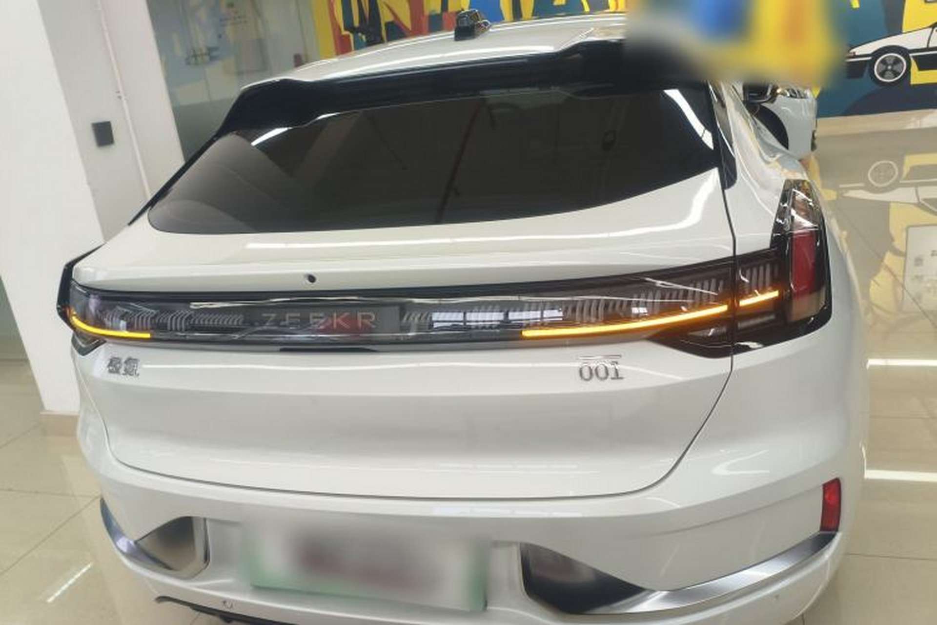 Used Zeekr 001 2023 WE Edition 86 kWh Rear