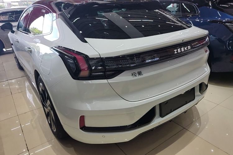 Used Zeekr 001 2023 WE Edition 86 kWh Rear Left 45 Deg
