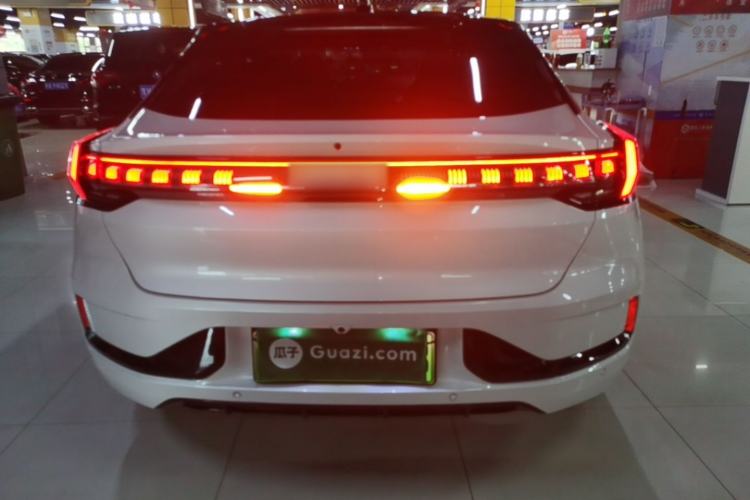 Used Zeekr 001 2023 WE Edition 86 kWh Rear