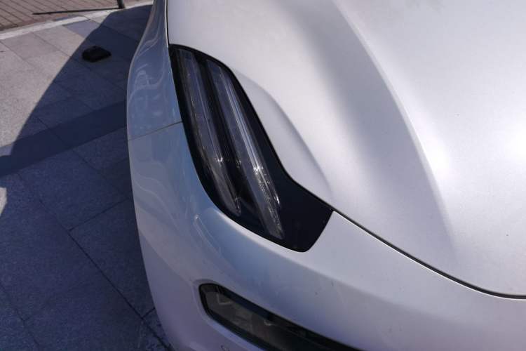 Used Zeekr 001 2023 WE Edition 100 kWh Right Front Headlight