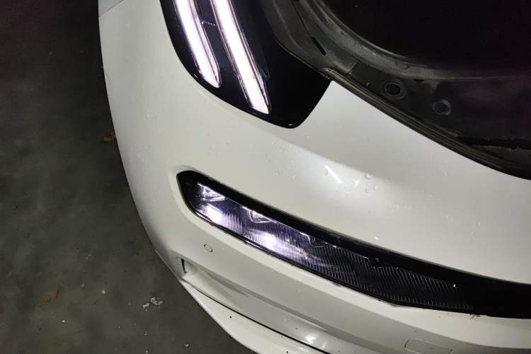Used Zeekr 001 2023 YOU Edition 100 kWh Right Front Headlight