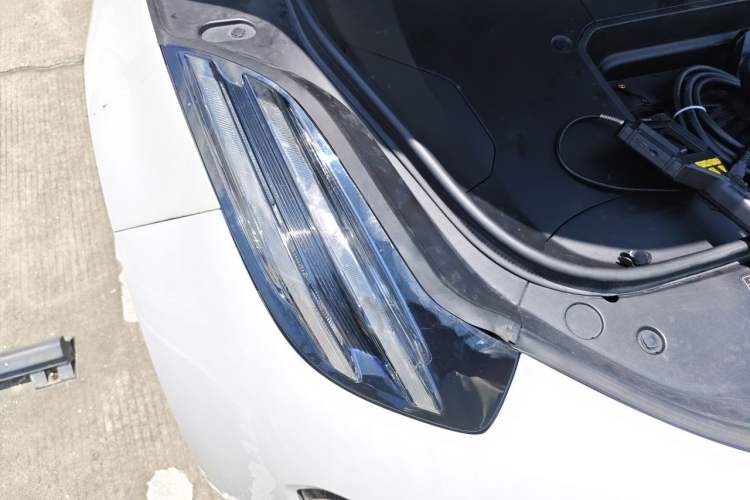 Used Zeekr 001 2023 WE Edition 100 kWh Right Front Headlight