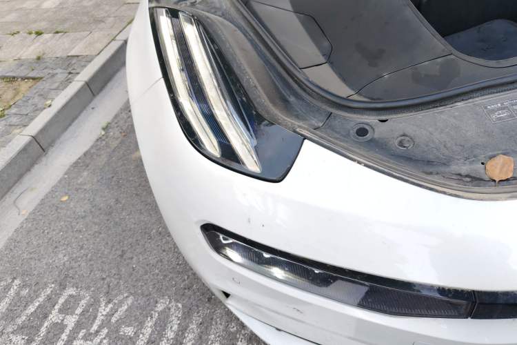 Used Zeekr 001 2023 WE Edition 100 kWh Right Front Headlight