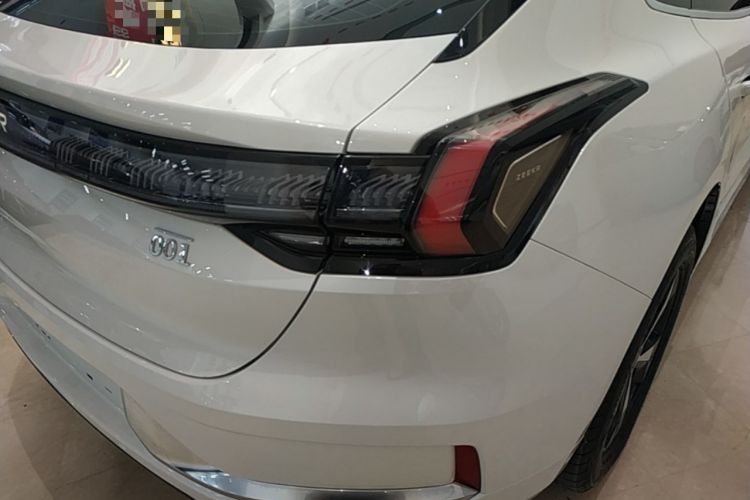 Used Zeekr 001 2023 WE Edition 100 kWh Right Rear Taillight